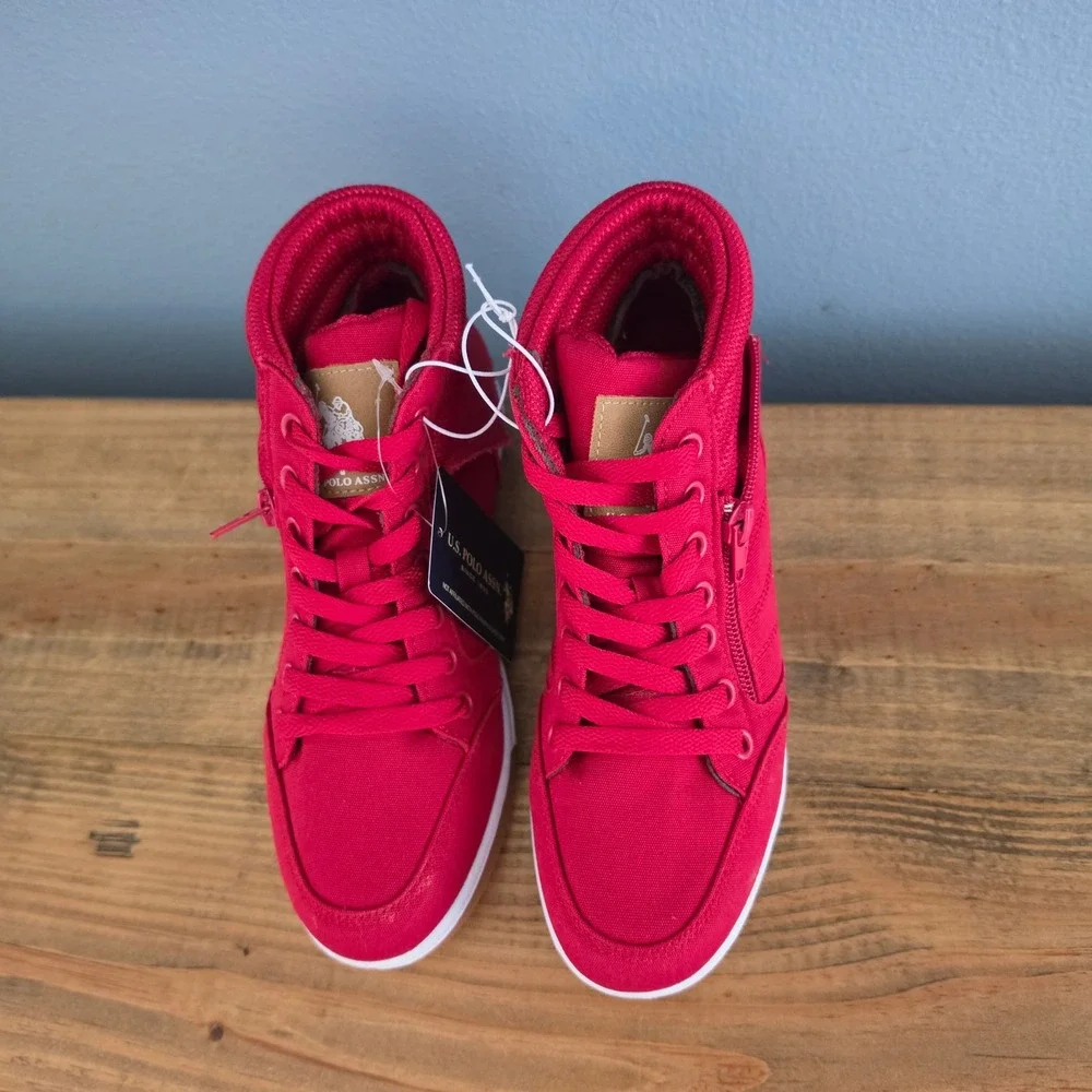 U.S. Polo Assn Womens High Top‎ Sneaker Red Mila4 Side Zip Canvas 6.5